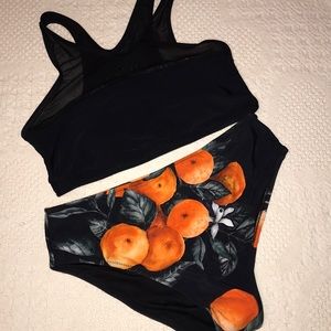 Black bikini